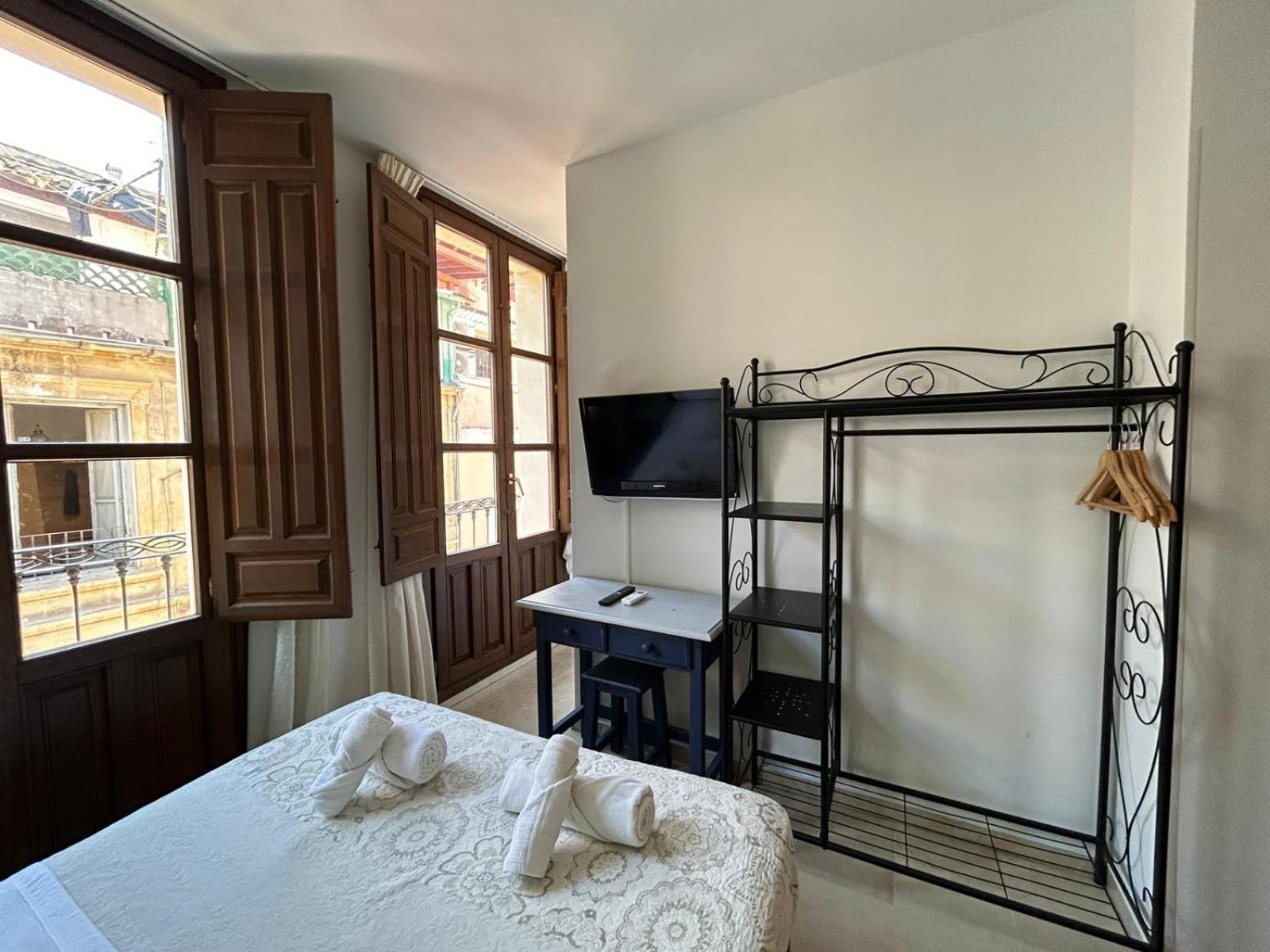 Hostal El Olivo غرناطة المظهر الخارجي الصورة