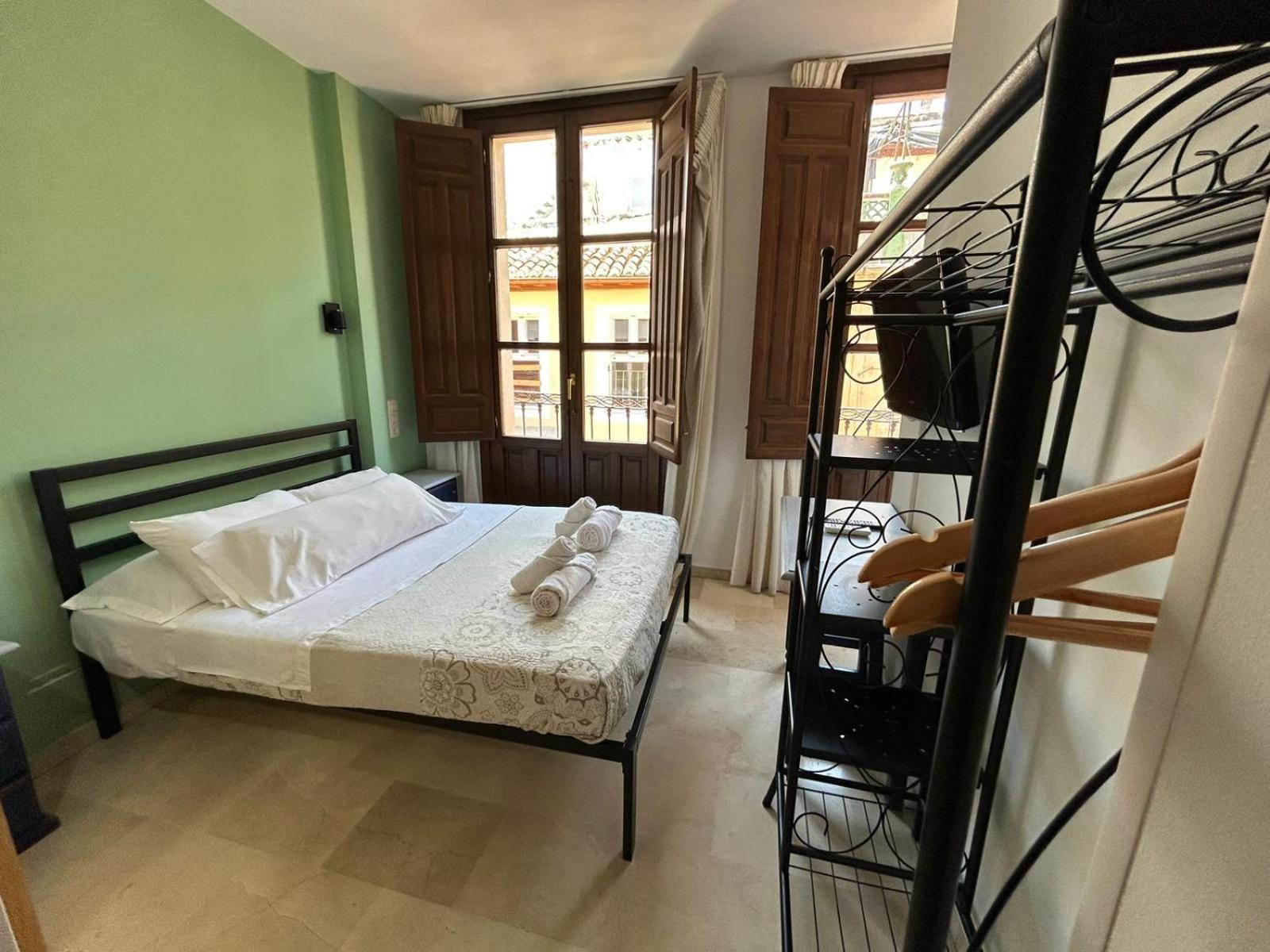 Hostal El Olivo غرناطة المظهر الخارجي الصورة