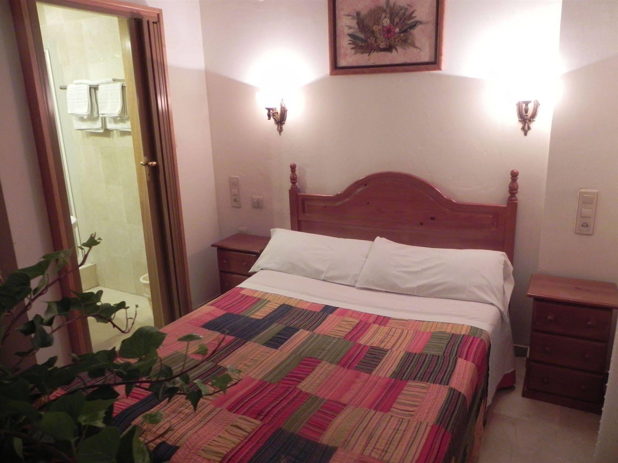 Hostal El Olivo غرناطة المظهر الخارجي الصورة